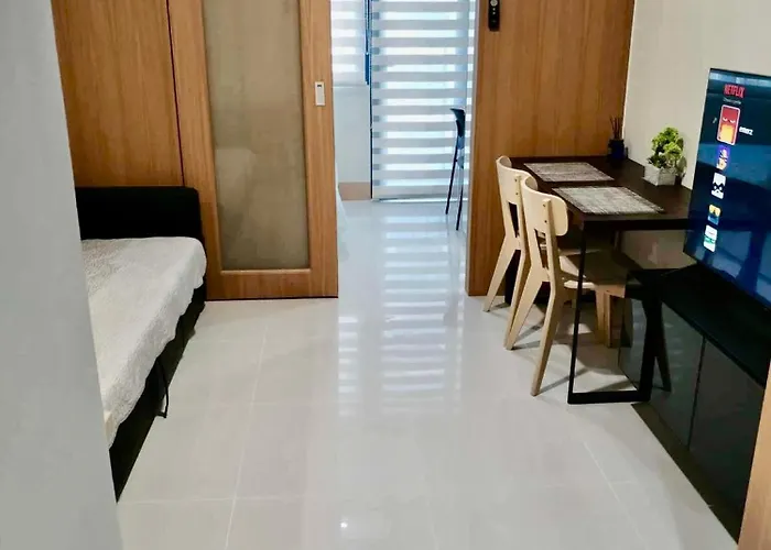 1br With Balcony & Parking At Moa Shore3 公寓式飯店 马尼拉